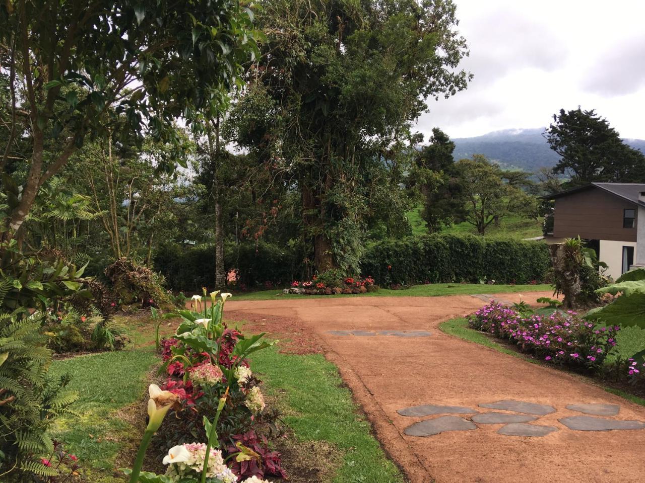 Villa Calas Vara Blanca  Ngoại thất bức ảnh